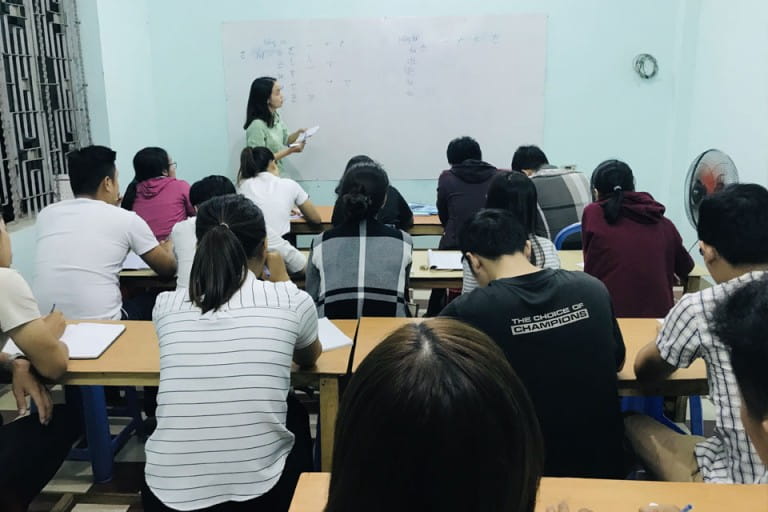 Lớp học tiếng Nhật tại Hanhsensei có khá đông học viên tham gia