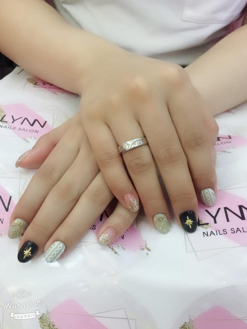 LYNN Nails