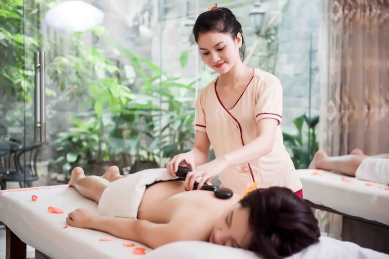 Massage body tại Dạ Yến Thảo Spa