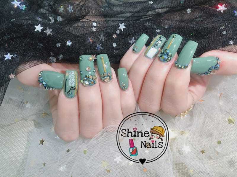 Shine Nails & Beauty